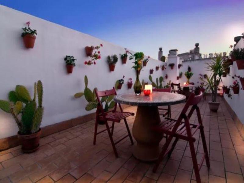 Un Patio Al Sur Hotel Seville Exterior photo